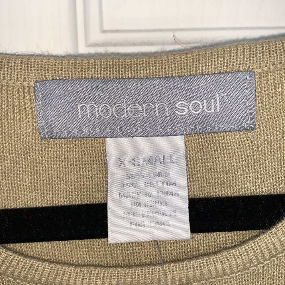 Modern Soul Tank Top - Picture 3 of 4